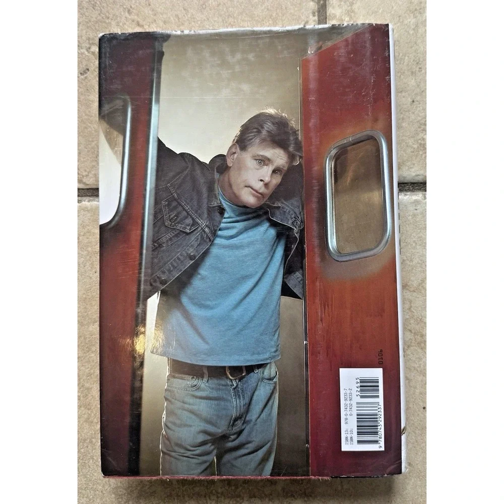 Cell by Stephen King, 1st Edition, Pristine Hardcover and Dust Jacket , Like New